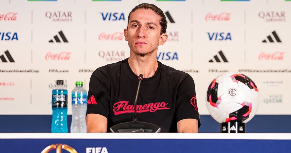 Filipe Luís ameaça deixar Flamengo após Mundial: salário baixo revolta torcida