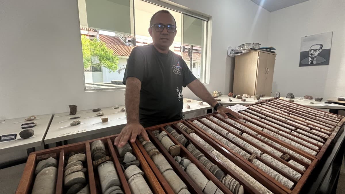 IFMA de Codó cria museu popular com 158 fósseis e minerais